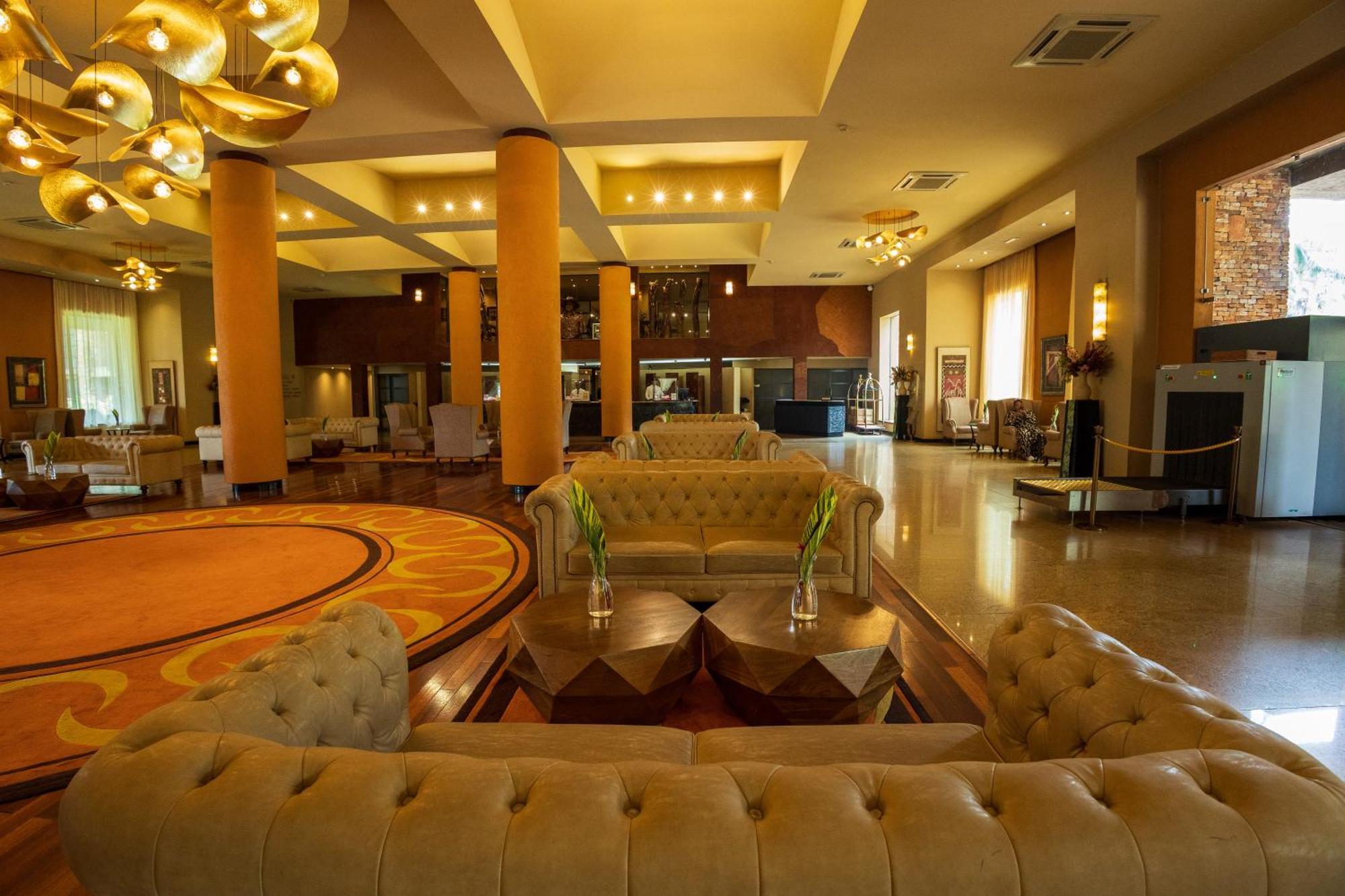 Speke Resort And Conference Center Kampala Eksteriør billede
